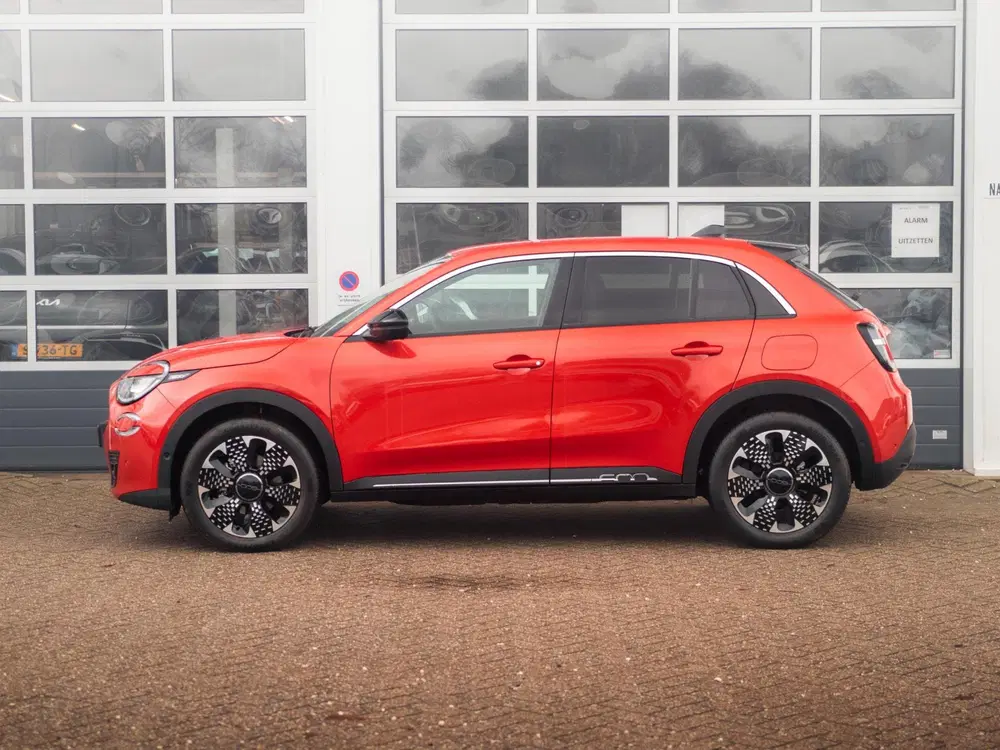 Fiat 600e La Prima 54 kWh uit 2025, foto 8