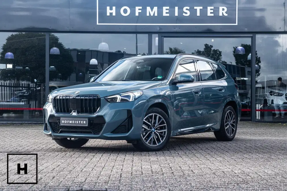 BMW X1 xDrive30e M-Sport uit 2023, foto 15