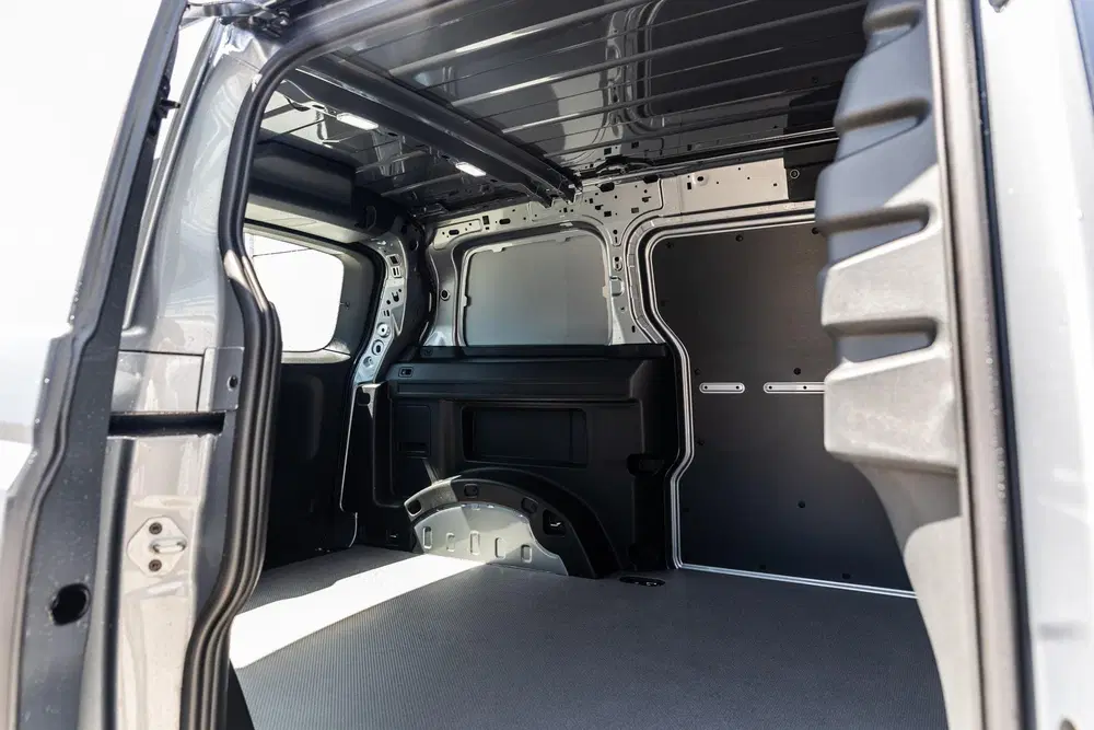 Volkswagen ID. Buzz ID. Buzz Cargo 286pk 79 kWh uit 2026, foto 5