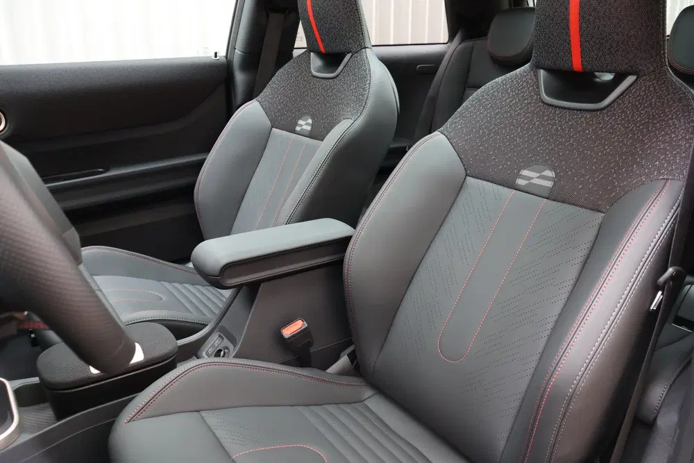 Mini Hatchback Cooper S Automaat uit 2026, foto 12