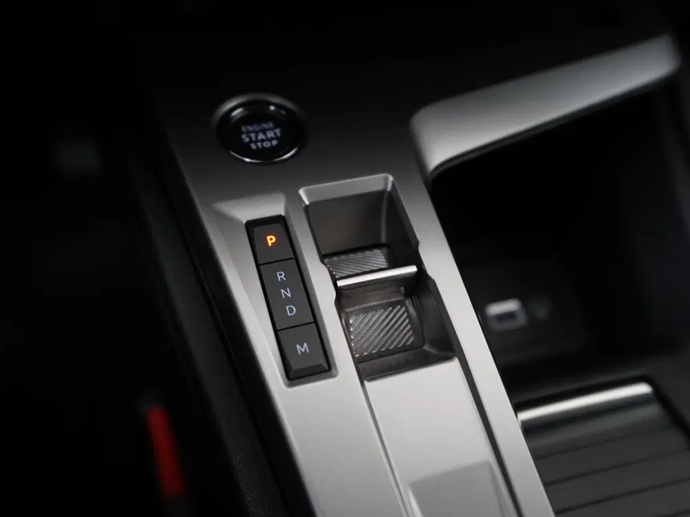 Peugeot 408 1.2 Hybrid 145 e-DCS6 Allure uit 2025, foto 10