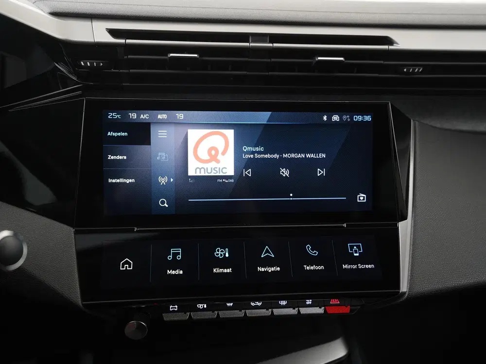 Peugeot 408 1.2 Hybrid 145 e-DCS6 Allure uit 2025, foto 15