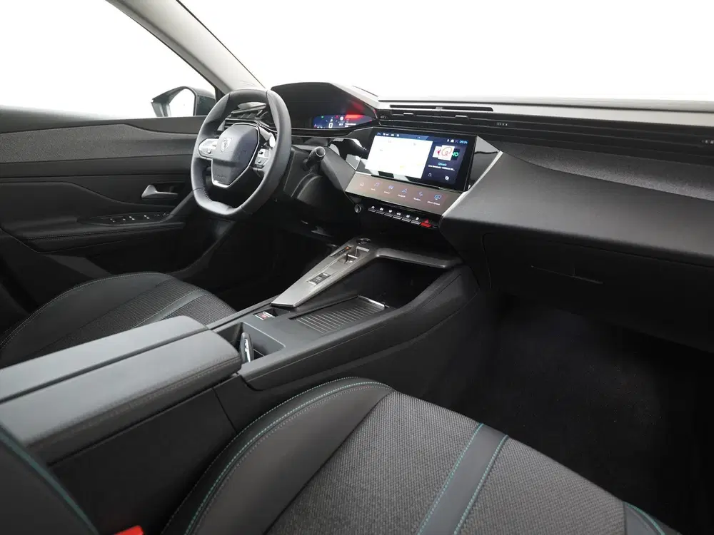 Peugeot 408 1.2 Hybrid 145 e-DCS6 Allure uit 2025, foto 2