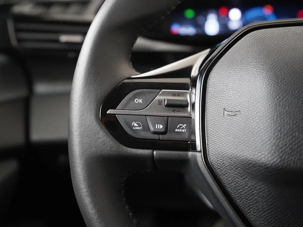 Peugeot 408 1.2 Hybrid 145 e-DCS6 Allure uit 2025, foto 7