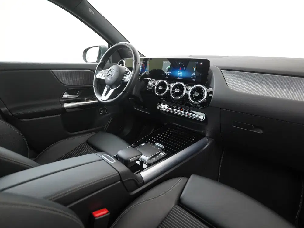 Mercedes-Benz GLA 250e Progressive uit 2021, foto 2