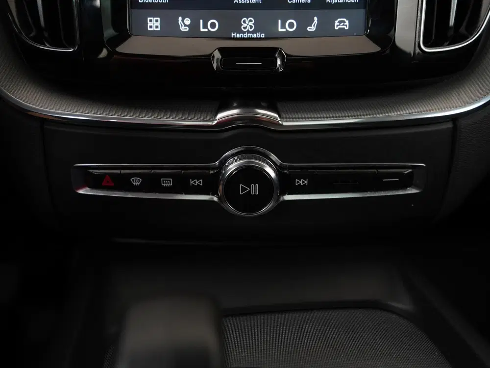 Volvo XC60 T8 Long Range AWD Ultimate uit 2023, foto 12