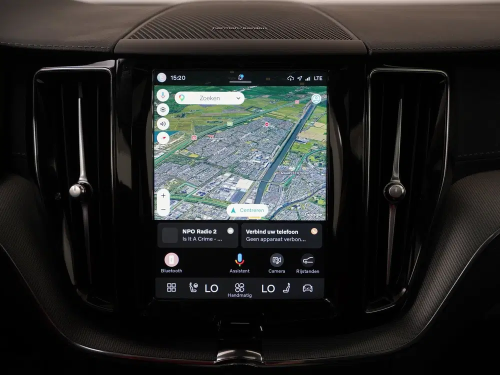 Volvo XC60 T8 Long Range AWD Ultimate uit 2023, foto 13