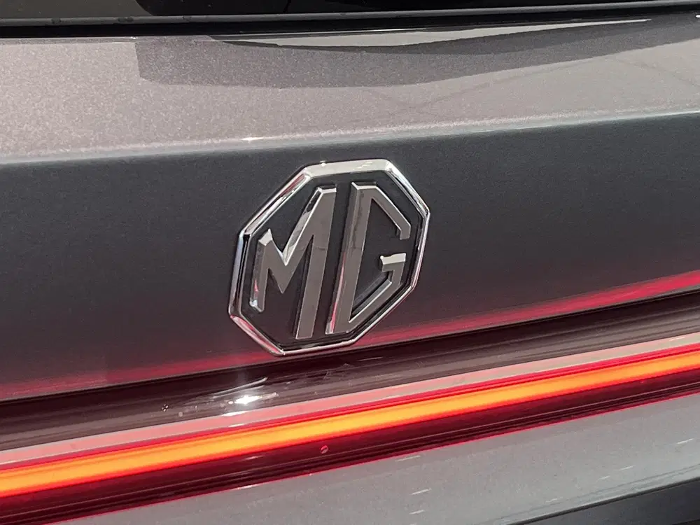 MG HS 1.5 PHEV Luxury uit 2025, foto 12