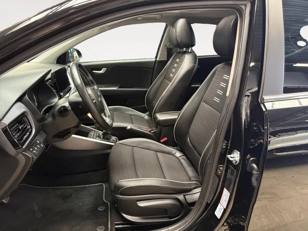 Kia Stonic 1.0 T-GDi MHEV GT-PlusLine Meest luxe uitv uit 2023, foto 9