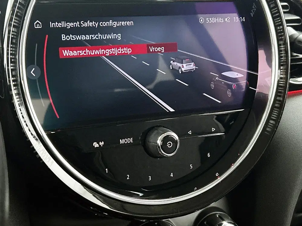 Mini Electric MINI Yours 33 kWh uit 2023, foto 14