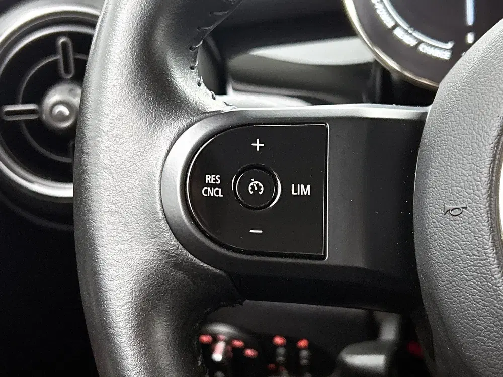 Mini Electric MINI Yours 33 kWh uit 2023, foto 5