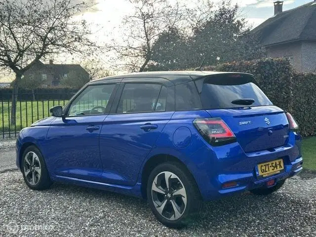 Suzuki Swift 1.2 Style Smart Hybrid uit 2025, foto 3