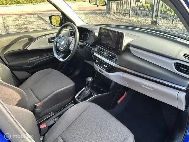 Suzuki Swift 1.2 Style Smart Hybrid uit 2025, foto 8
