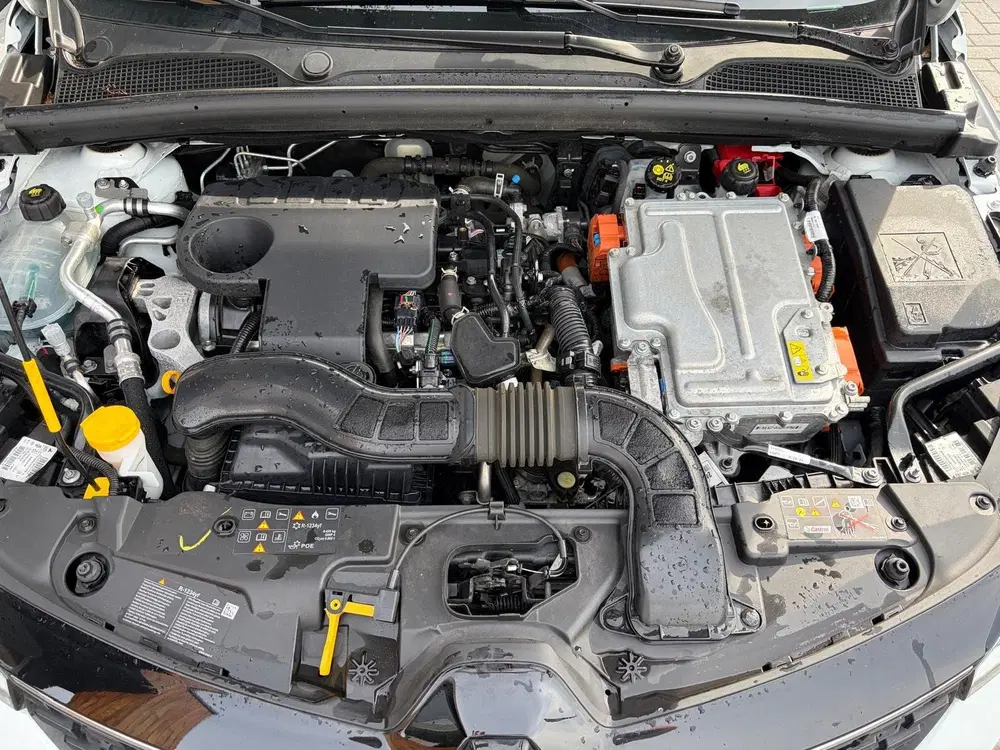 Renault Clio 1.6 E-Tech Full Hybrid 145 evolution autom uit 2024, foto 9