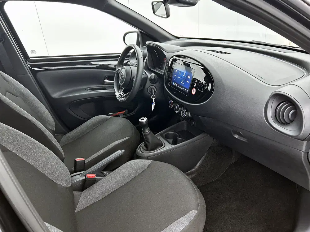 Toyota Aygo X 1.0 VVT-i MT Play uit 2025, foto 6