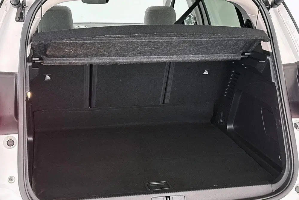 Citroën C5 Aircross Citroen C5 Aircross 1.6 Plug-in Hybrid 225 uit 2021, foto 11
