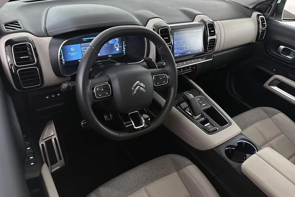 Citroën C5 Aircross Citroen C5 Aircross 1.6 Plug-in Hybrid 225 uit 2021, foto 5