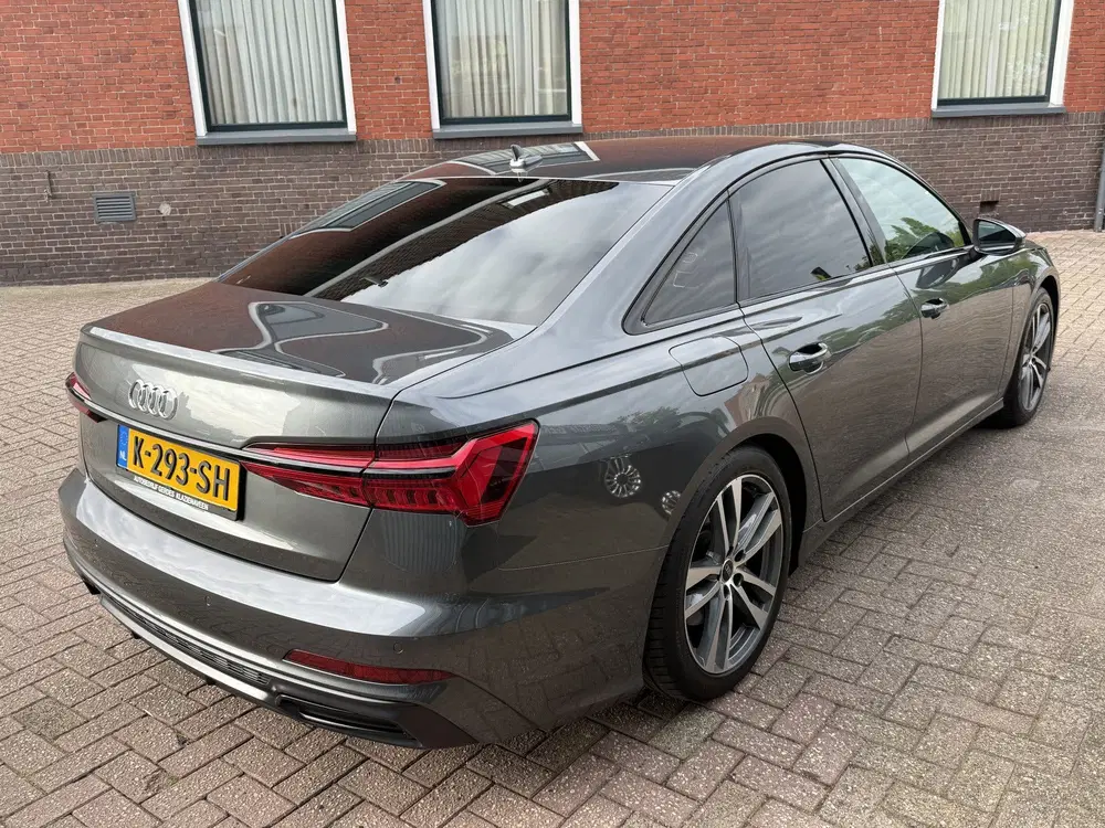 Audi A6 50 TFSI e quattro S edition uit 2021, foto 12
