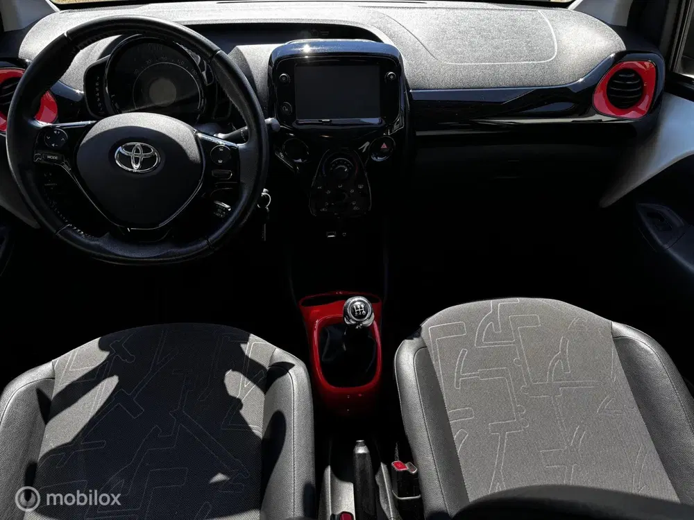 Toyota Aygo 1.0 VVT-i x-clusiv CABRIO*NAP*A uit 2019, foto 7