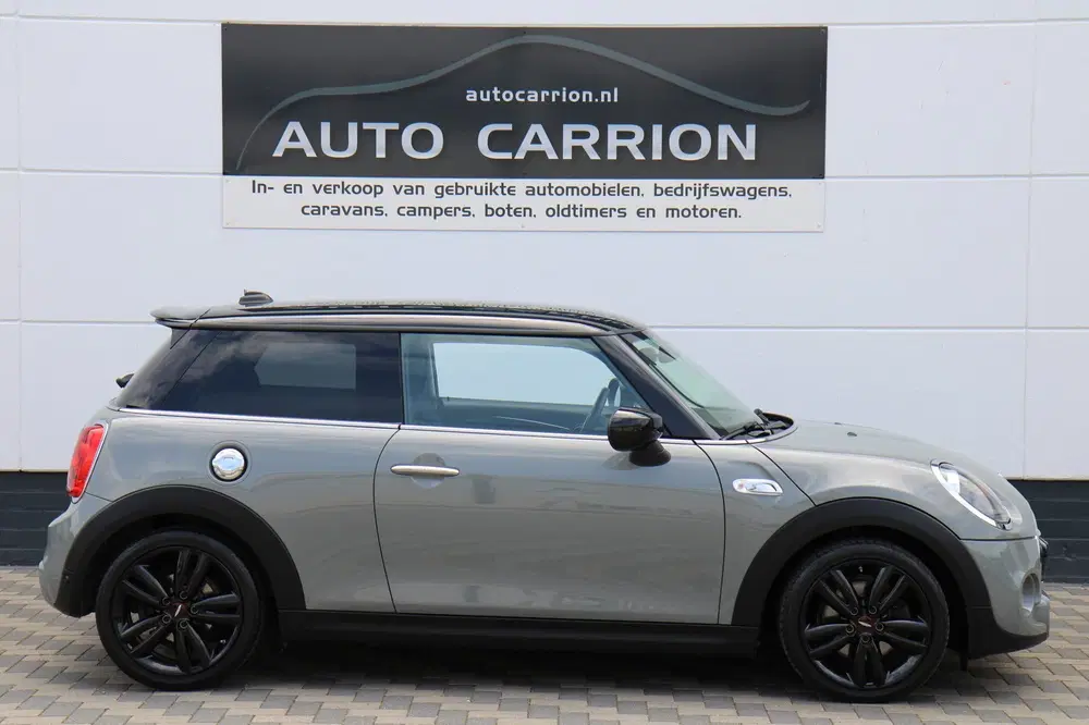 Mini Cooper S 2.0 Cooper S 192PK Stoelverwarming Airco C uit 2019, foto 2