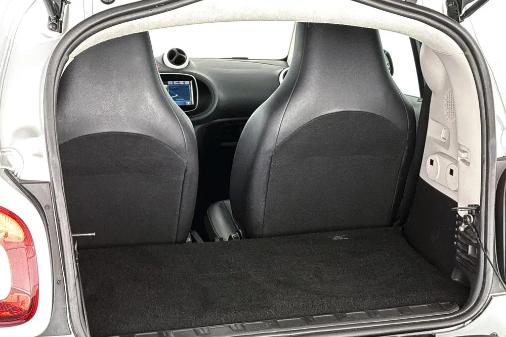 Smart forTwo EQ Comfort 18 kWh Panoramadak Stoelverwarm uit 2019, foto 10