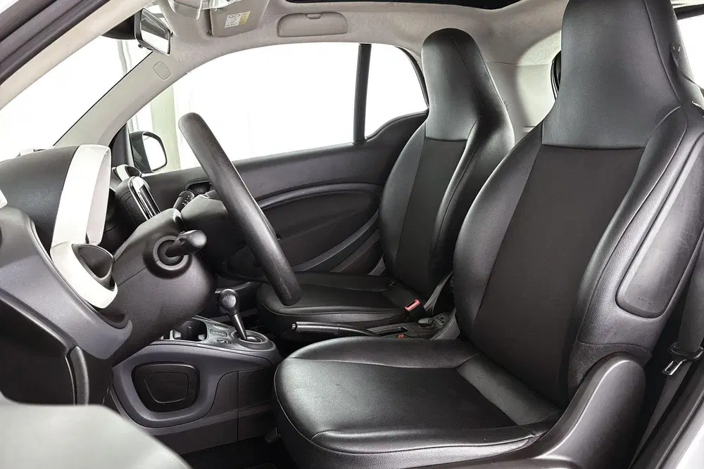 Smart forTwo EQ Comfort 18 kWh Panoramadak Stoelverwarm uit 2019, foto 6
