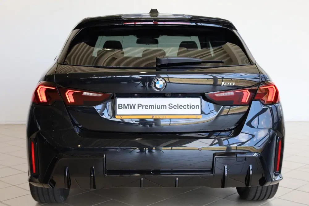 BMW 1-serie 120 uit 2026, foto 5