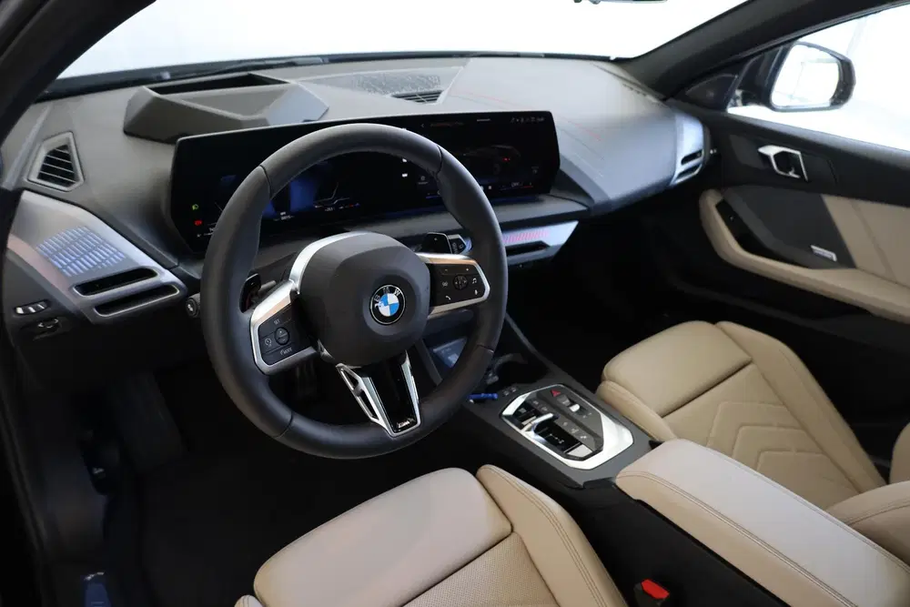 BMW 1-serie 120 uit 2026, foto 8
