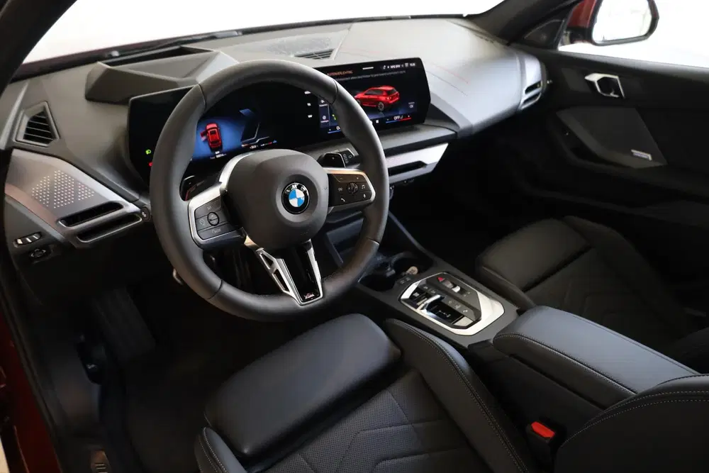 BMW 1-serie 120 uit 2026, foto 8