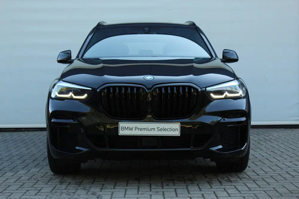 BMW X5 xDrive45e M Sport Automaat uit 2022, foto 2