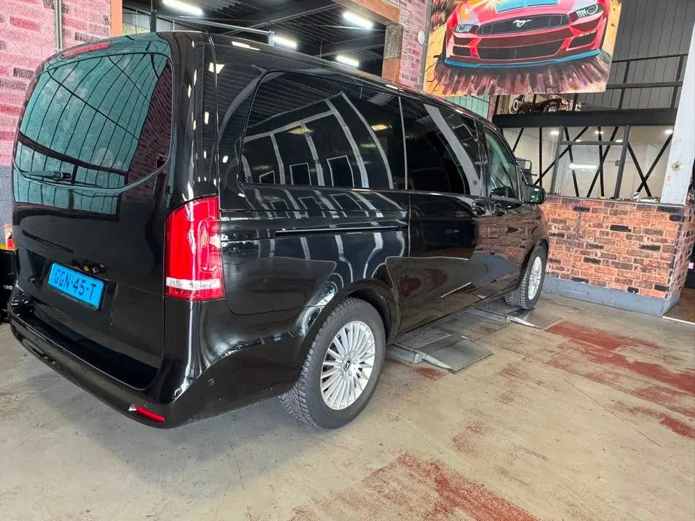 Mercedes-Benz EQV 300 L2 90 kWh uit 2022, foto 7