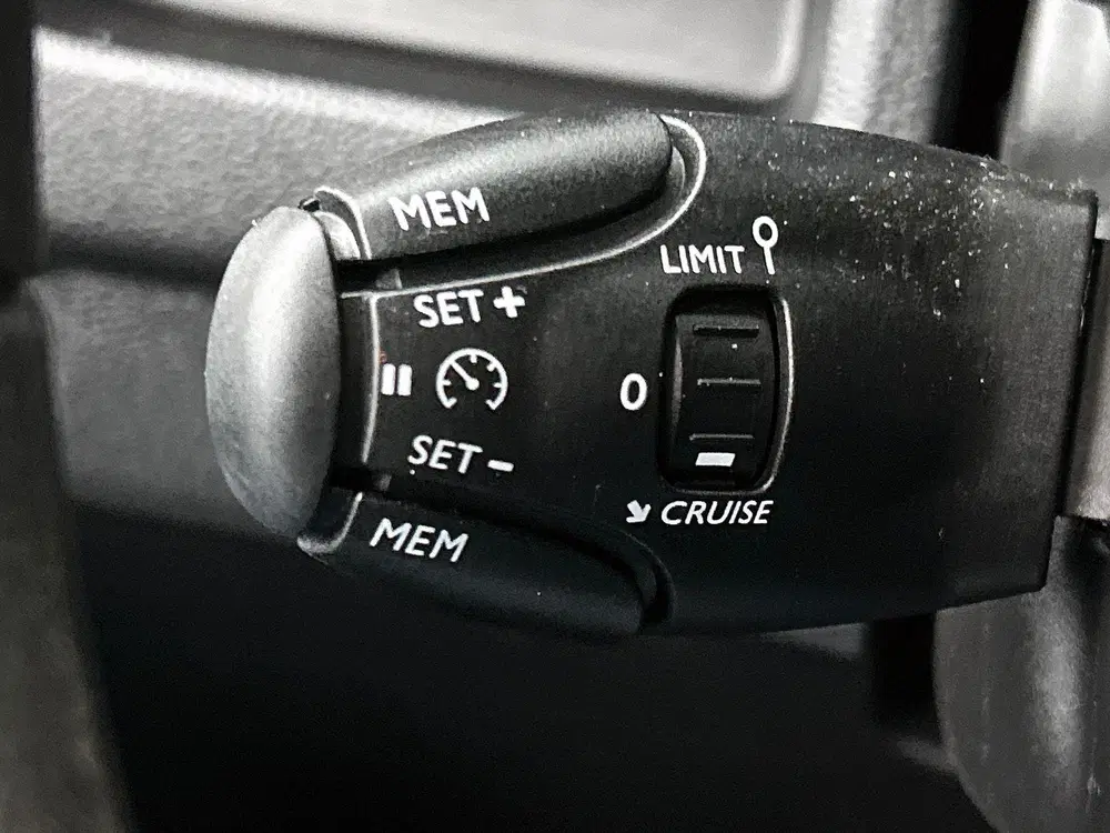 Opel Vivaro 2.0 145PK L3 Automaat Airco Cruise Control uit 2024, foto 6