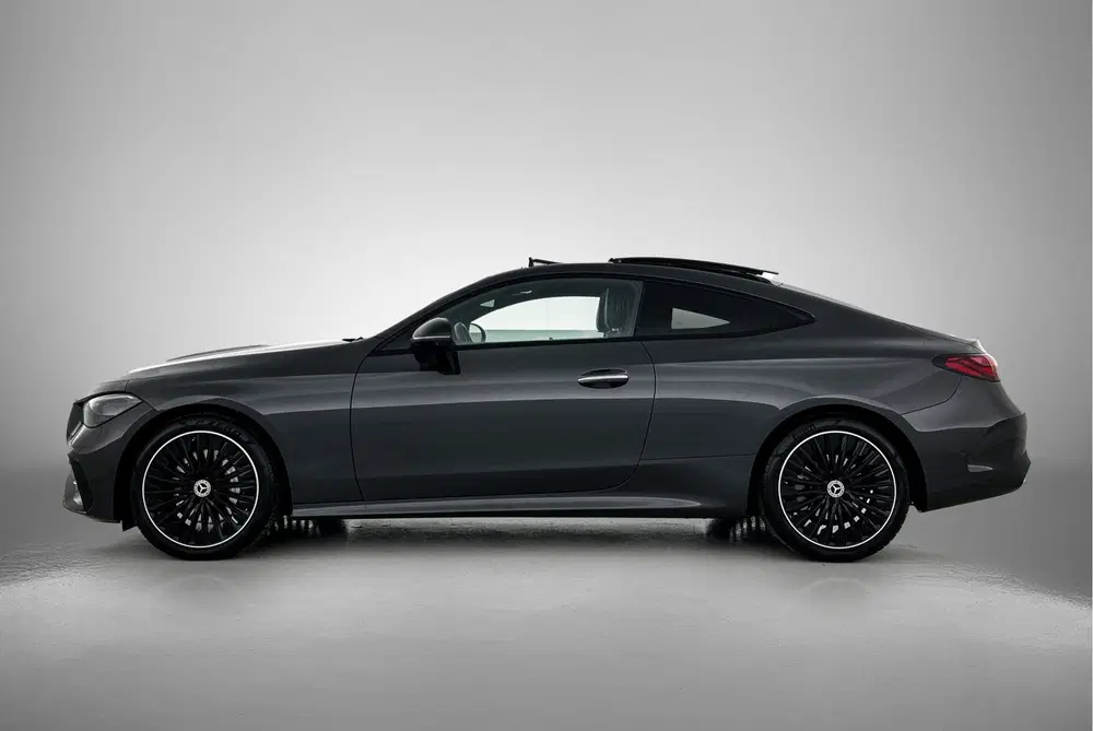 Mercedes-Benz CLE CLE Coupé 200 AMG Nightpakket uit 2024, foto 3