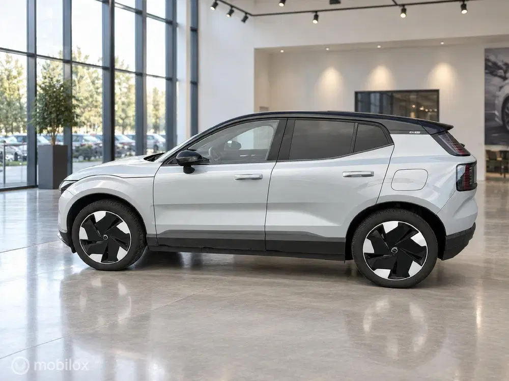 Volvo EX30 Single Motor Extended Range Plus 69 kWh uit 2024, foto 4