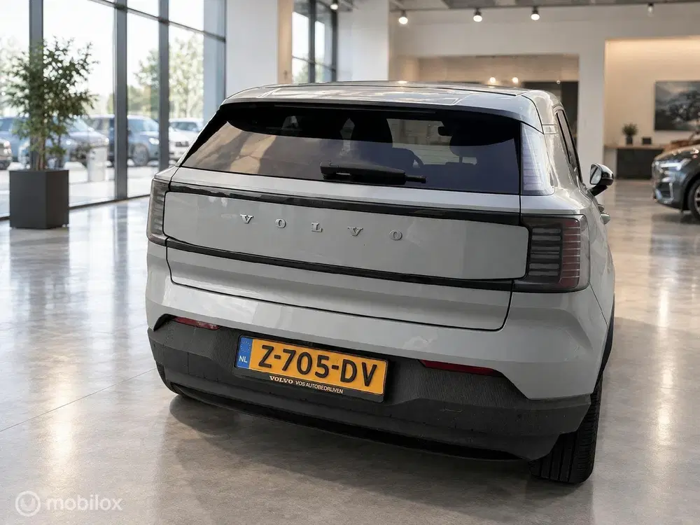 Volvo EX30 Single Motor Extended Range Plus 69 kWh uit 2024, foto 7