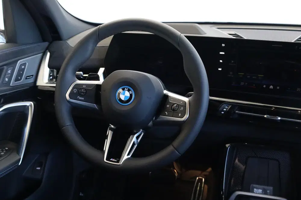 BMW iX2 eDrive20 uit 2026, foto 11