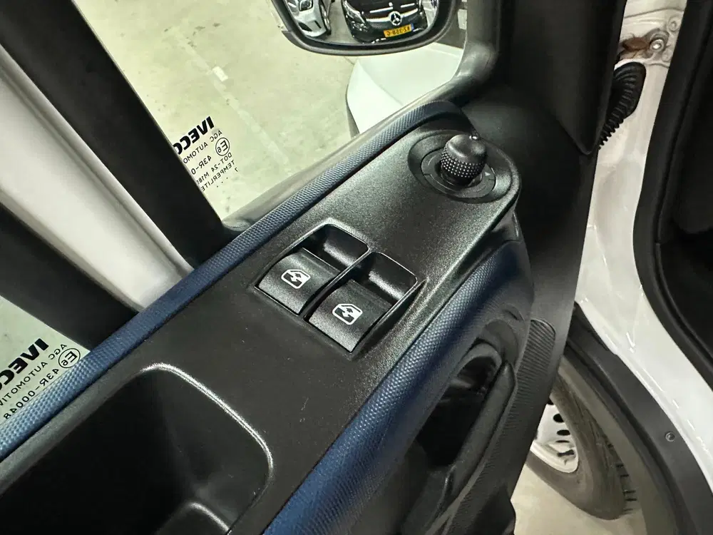 Iveco Daily 35S14V 2.3 410 H3 Org NL uit 2019, foto 9