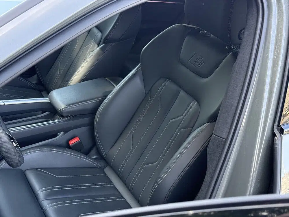 Audi Q8 55 quattro S Edition 115 kWh uit 2024, foto 10