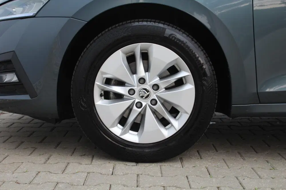 Skoda Octavia 1.0 TSI Business Edition uit 2021, foto 15