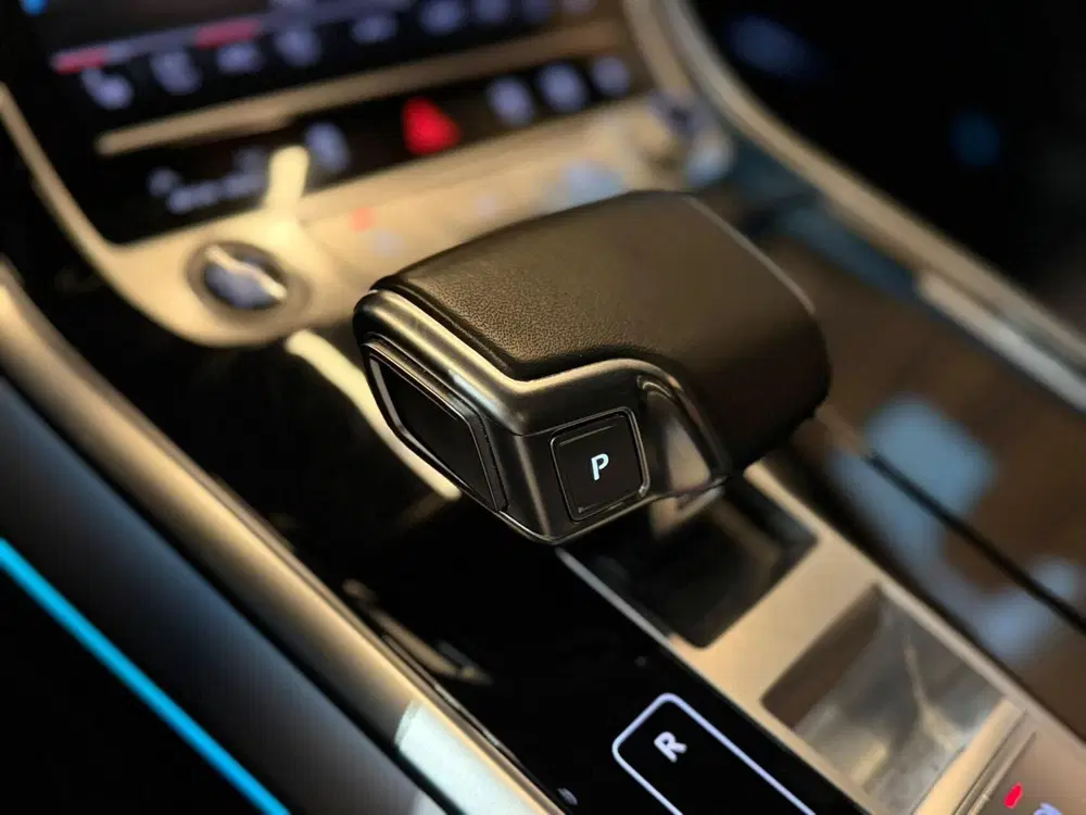 Audi Q7 55 TFSI Quattro SQ7 uitv uit 2023, foto 5