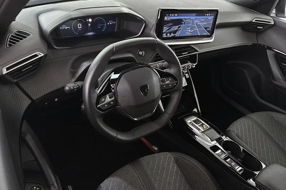 Peugeot 2008 1.2 Hybrid 145 Allure Keyless 360-Camera D uit 2026, foto 5