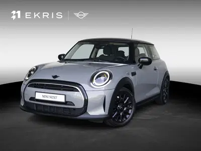 Mini Cooper Cooper Aut. Classic + 16" LM Victory Spoke uit 2022
