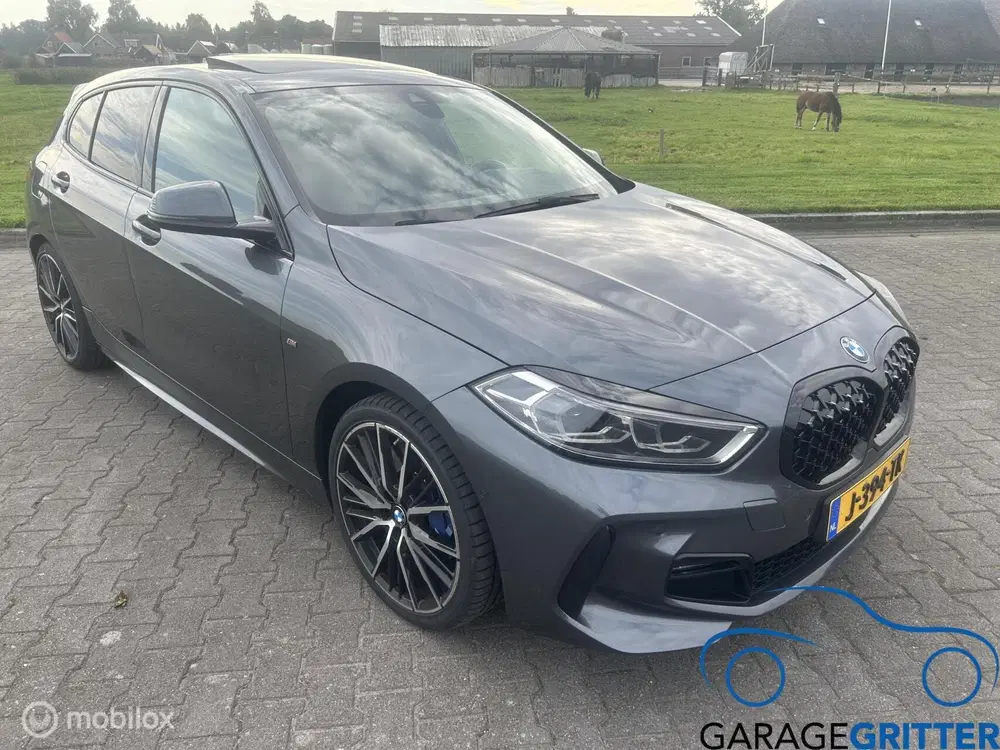 BMW 1-serie 120d xDrive High Executive Edition uit 2020, foto 2
