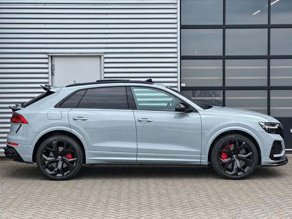 Audi RS Q8 4.0 TFSI quattro RS Dynamic+ uit 2022, foto 10