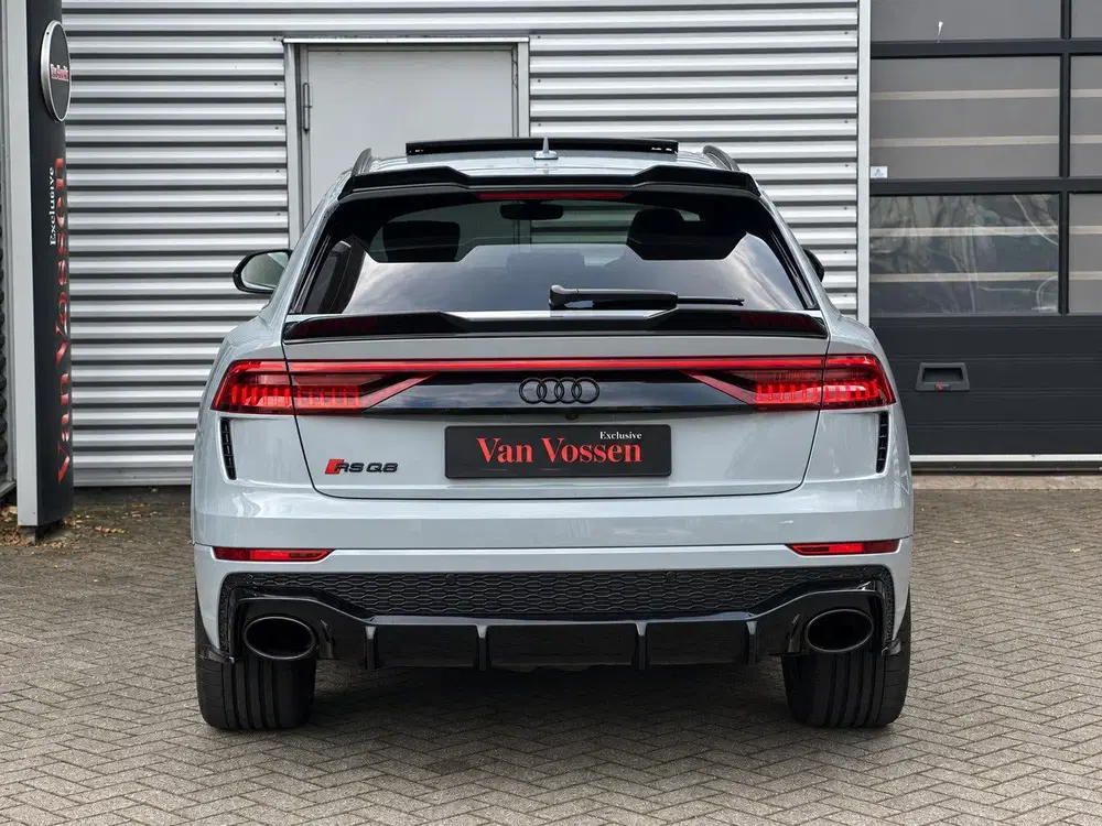 Audi RS Q8 4.0 TFSI quattro RS Dynamic+ uit 2022, foto 8