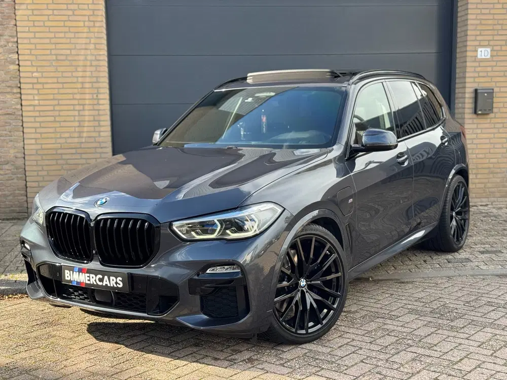 BMW X5 XDrive45e High Executive uit 2020