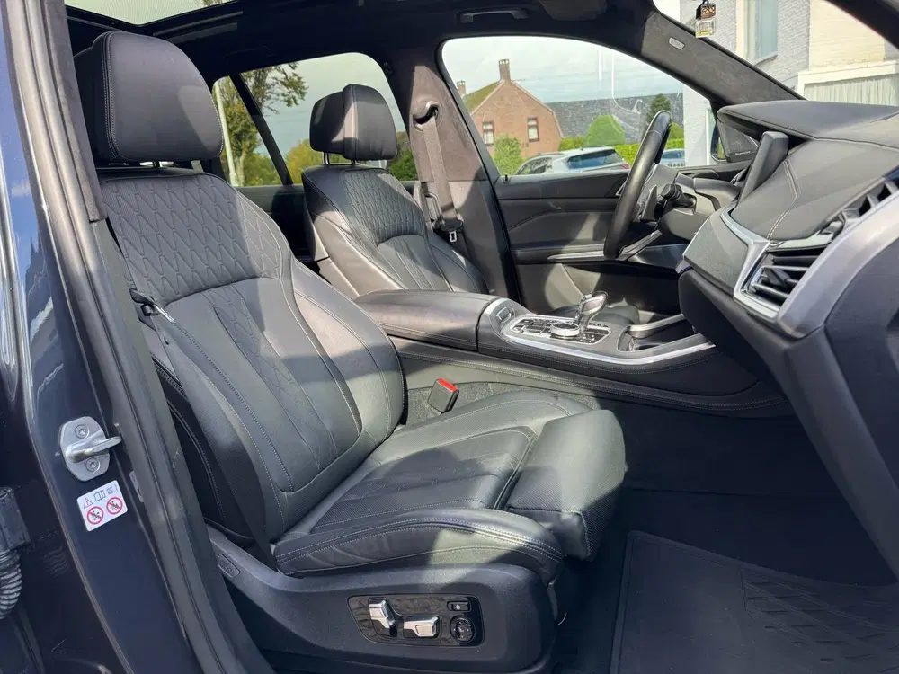 BMW X5 XDrive45e High Executive uit 2020, foto 13