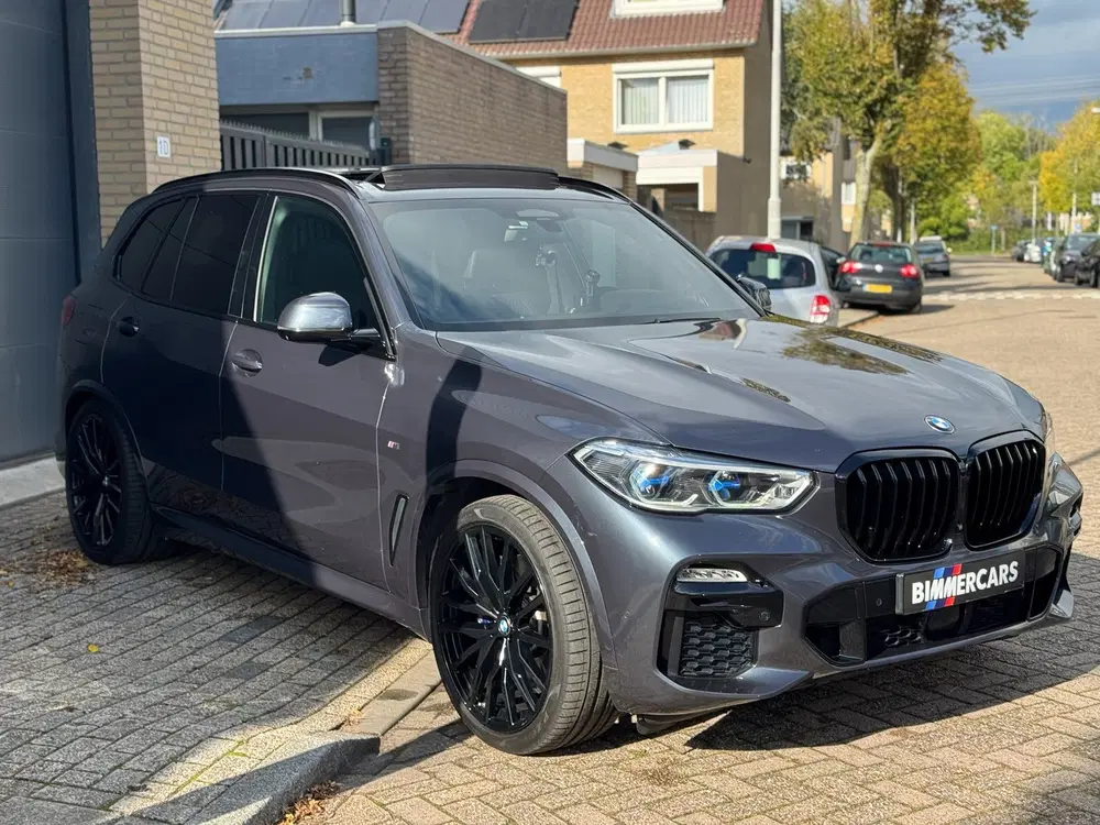 BMW X5 XDrive45e High Executive uit 2020, foto 2