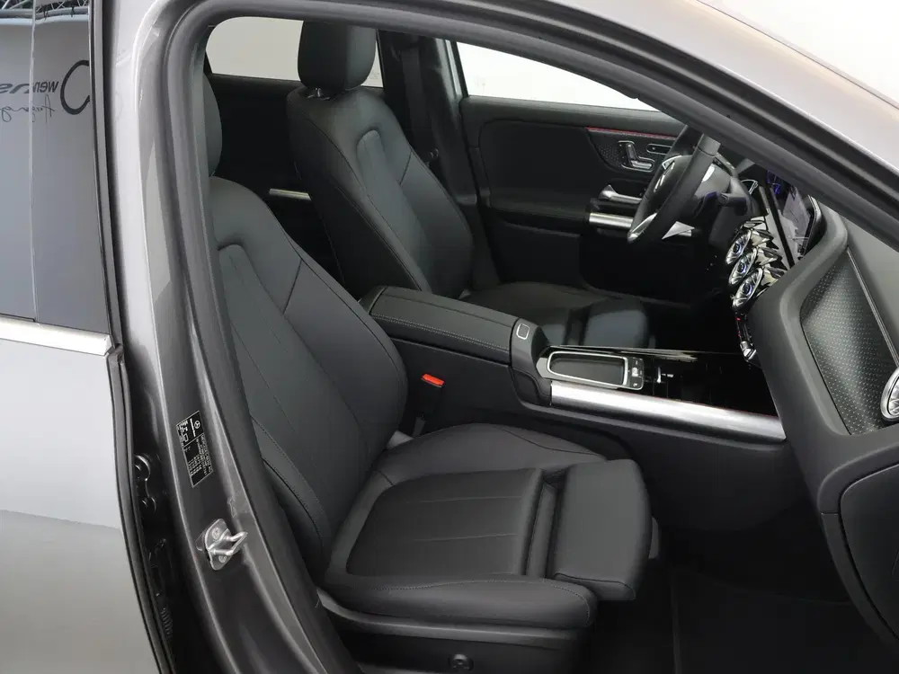 Mercedes-Benz EQA 250+ Business Solution Luxury 71 kWh uit 2026, foto 10