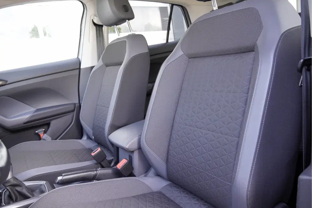 Volkswagen T-Cross 1.0 TSI Automaat Style BJ2020 Lmv 17" uit 2020, foto 10